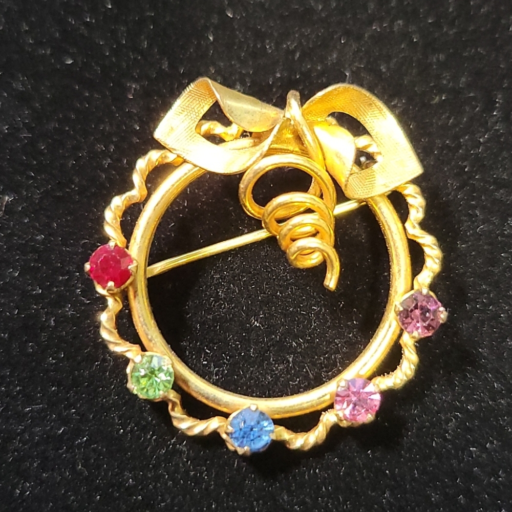 Vintage Rainbow Goldfilled 1" Wreath Brooch
